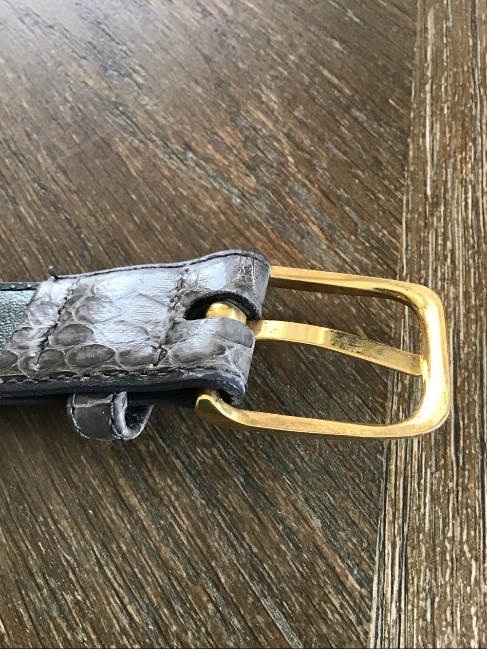 Vintage grey snakeskin belt with a gold-tone buckle. - Picture 12 of 14